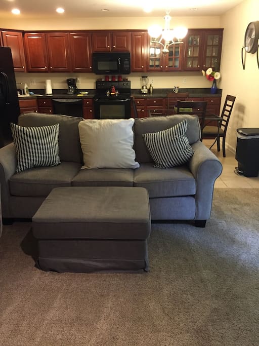Open concept living/ eat-in kitchen/ dining. Great for comfortable dinners and movie nights!