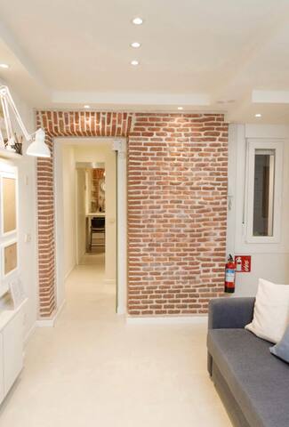 Wonderful double apartment in the heart of Madrid gallery image 5