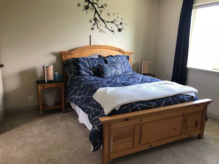 Full Size bed = Blue Room 