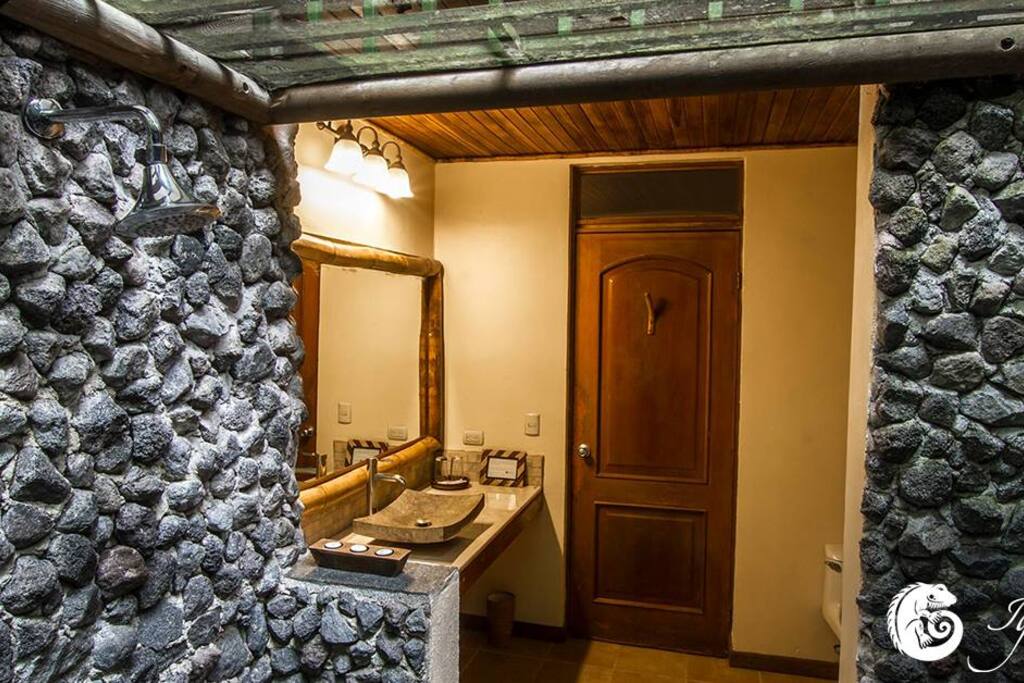 Amazing outdoor showers