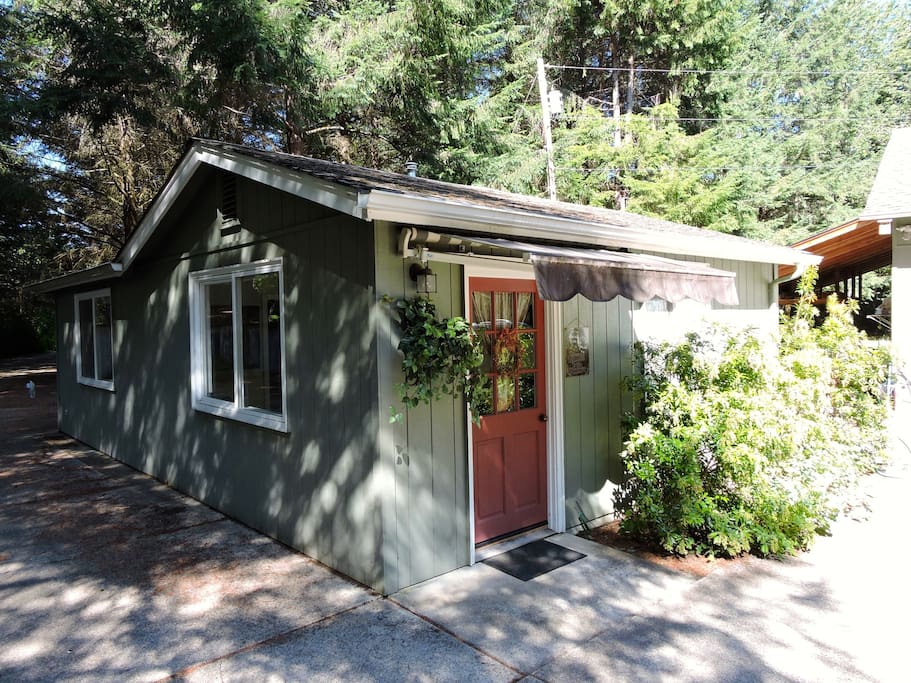 McKenzie River Hideaway