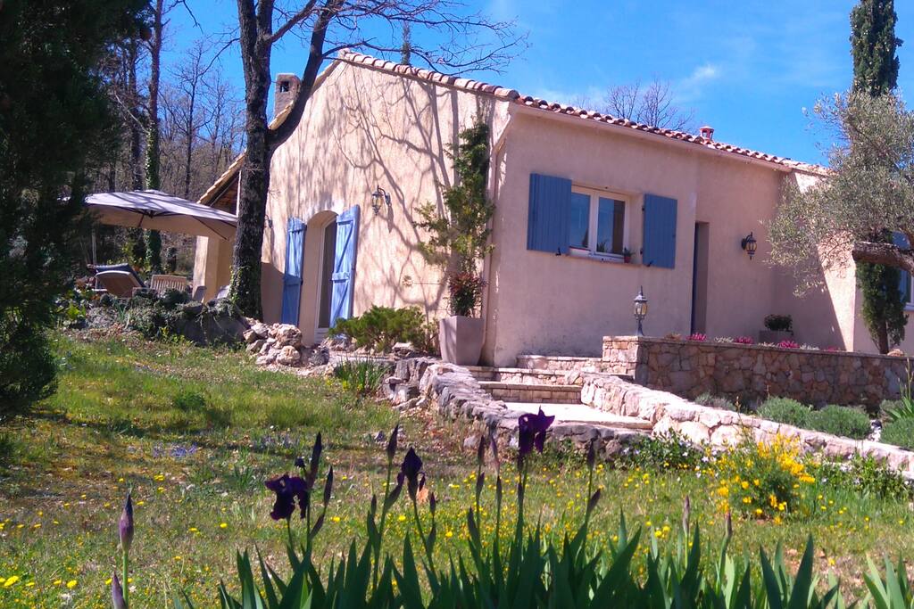 Vue d'ensemble de la maison