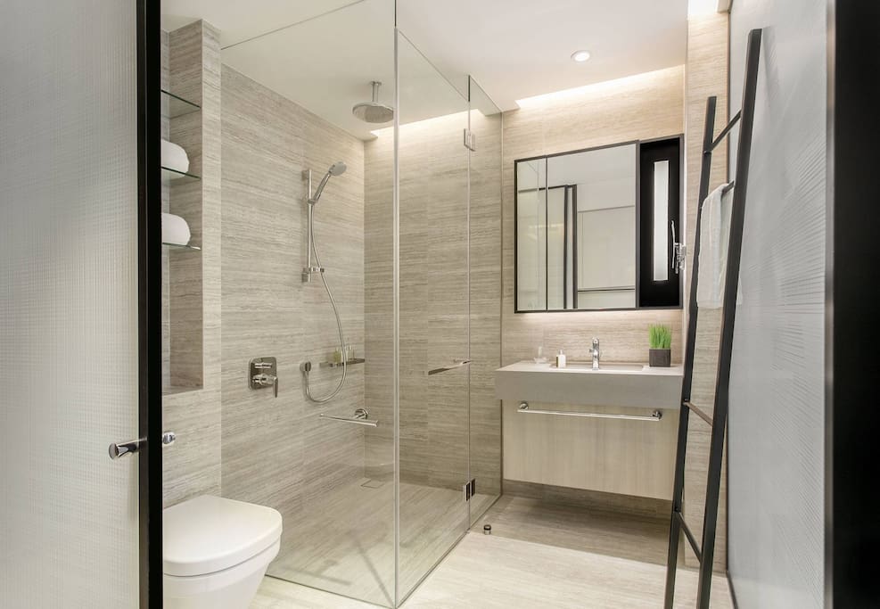 Luxurious Bathroom