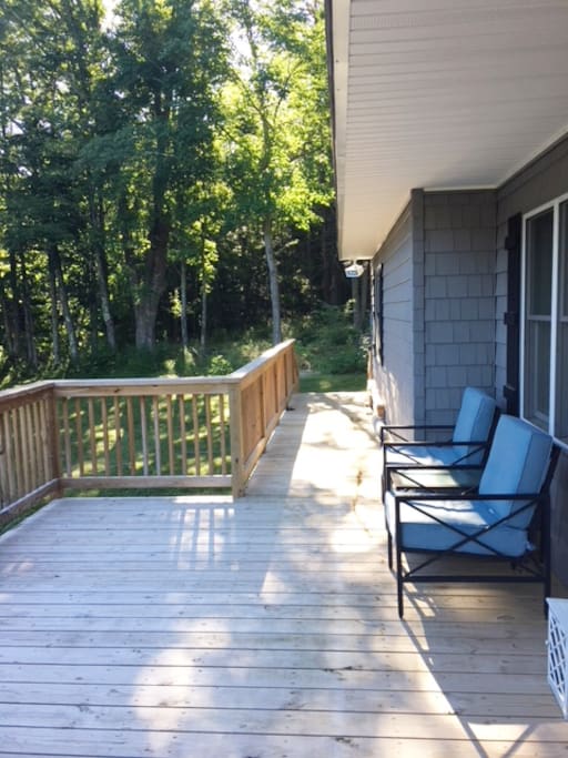 Large Deck in Front of House