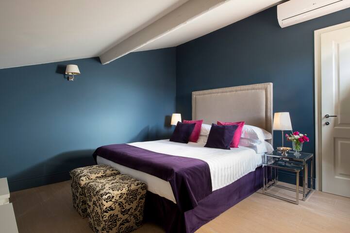 Deluxe Apartment Ubaldo in Palazzo Branchi gallery image 4