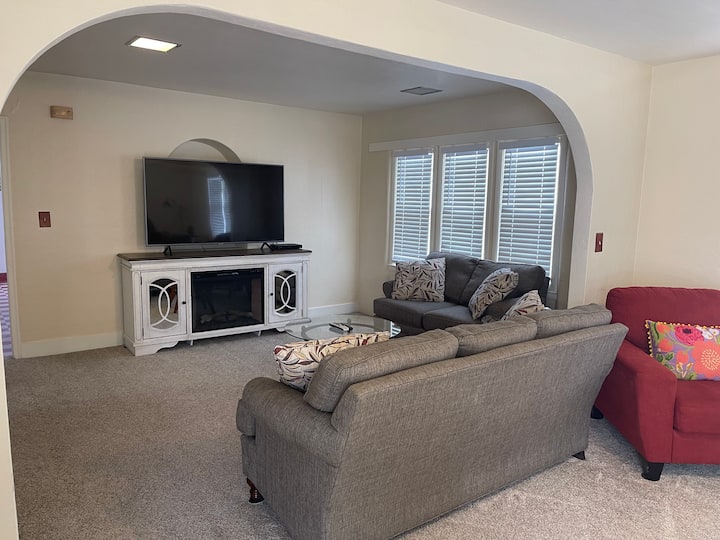 Clean Home In The Heart Of Downtown Winnemucca - Winnemucca, NV