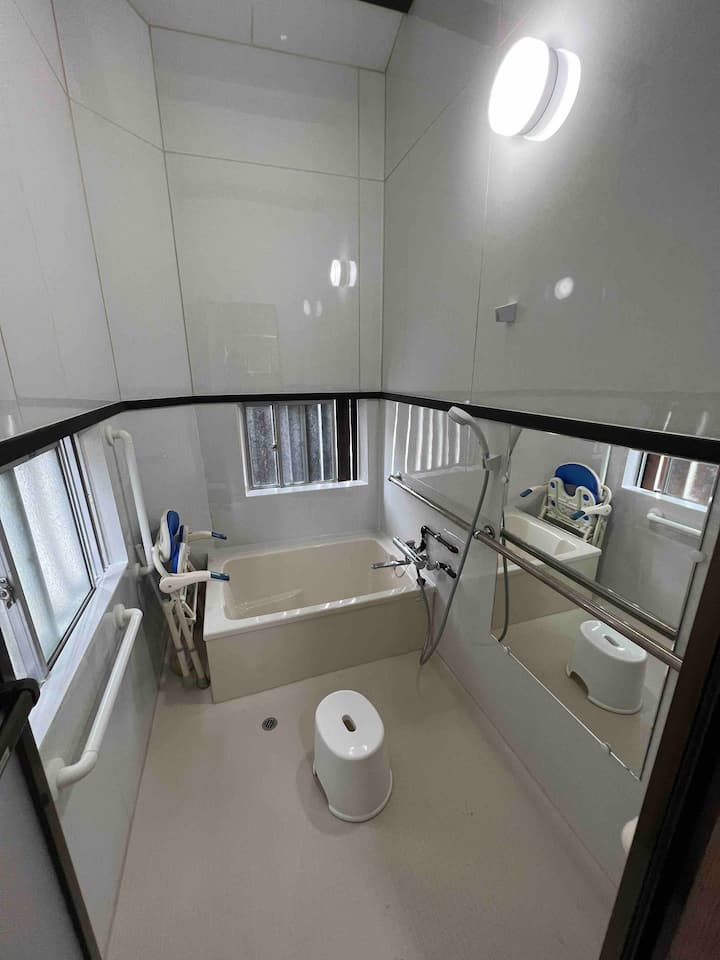 フルバスルーム