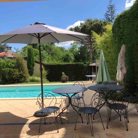 quiet pool villa