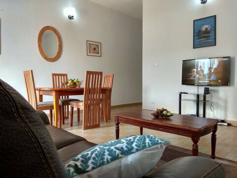 Bastos - Chic apartment with terrace and parking