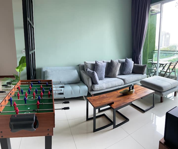 Modern Loft/3br12pax/2carpark/paragon Suites@ciq - Yishun