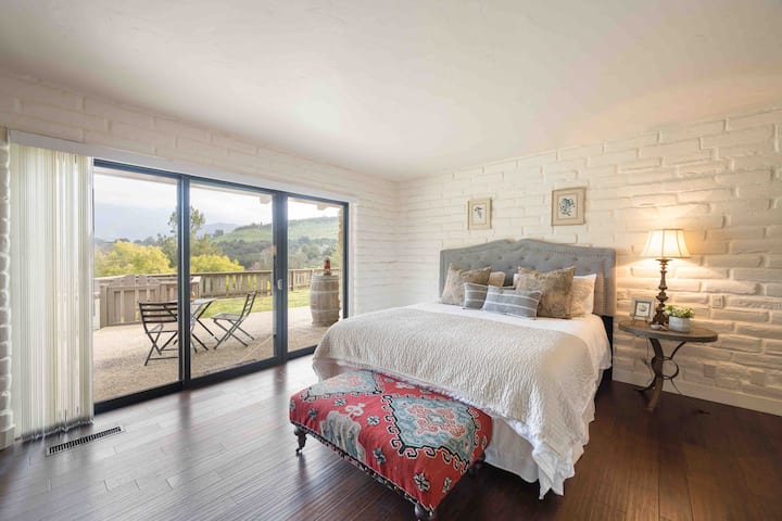 საძინებელი 4