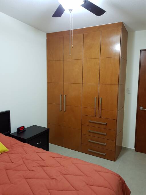 bedroom private