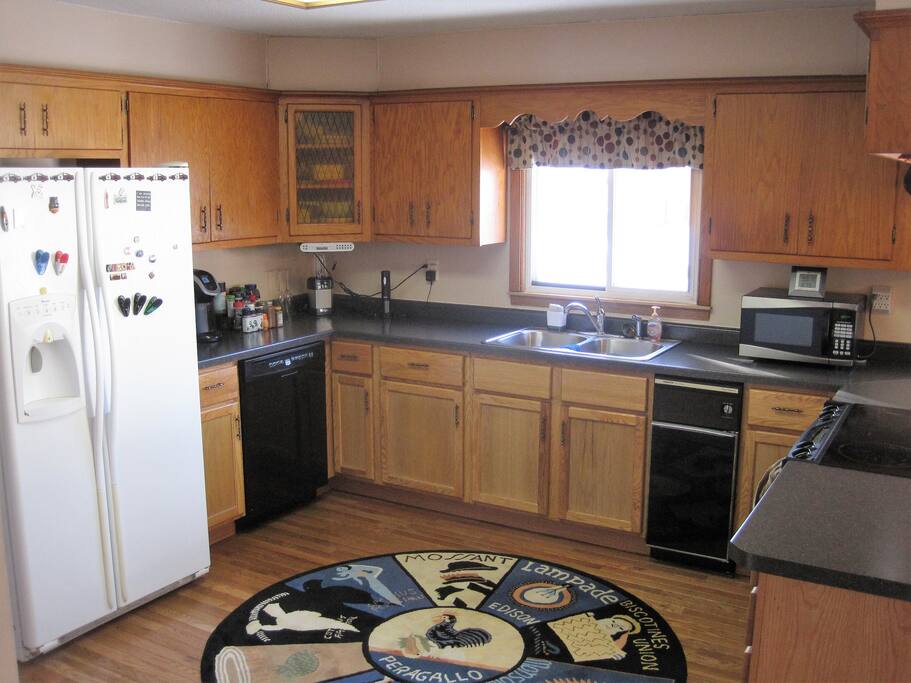 Spacious Kitchen