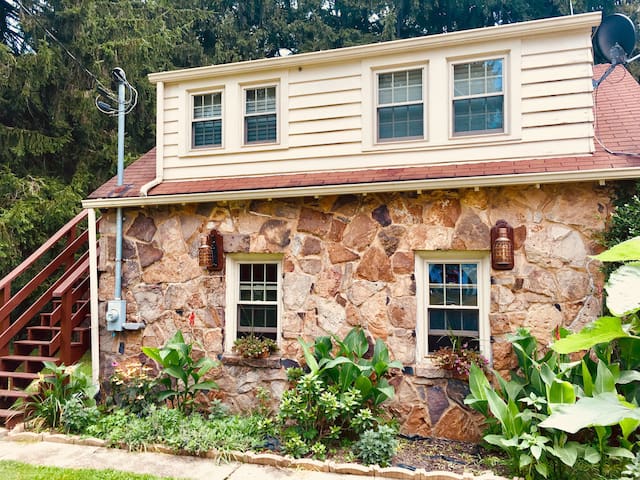 Airbnb Foxburg Vacation Rentals Places To Stay