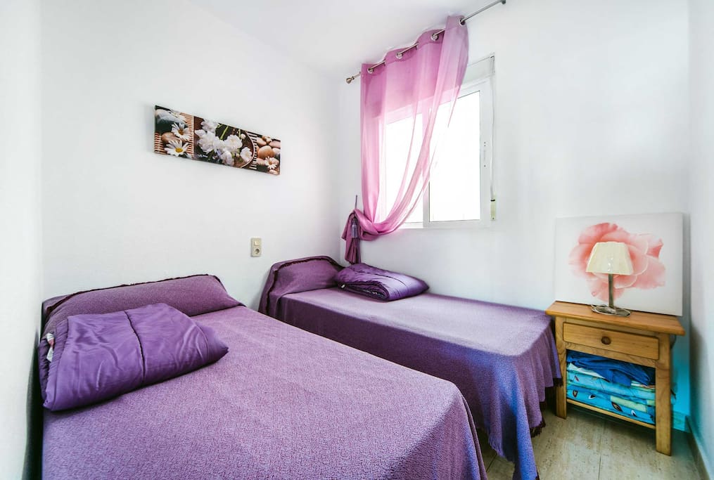 bedroom2