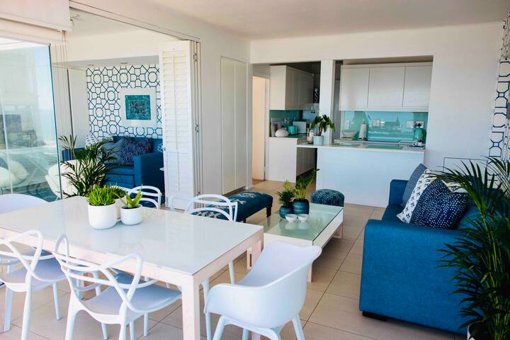 Clifton 1st, Beachfront Bliss gallery image 2