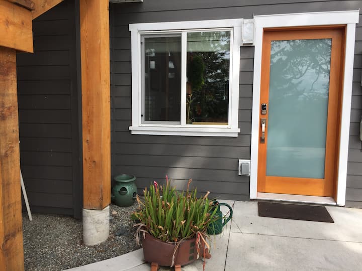 Top 10 LongTerm Rentals Near Saanich, Canada Updated 2024 Trip101