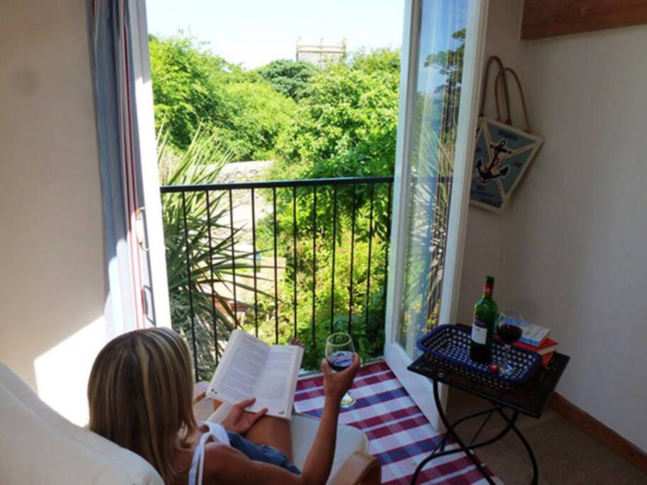 Quite reading room over looking cathedral. Poppy Cottage, St David's