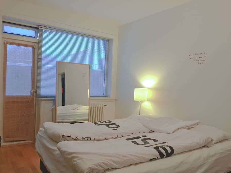 The bedroom for two ... they have to be close :)