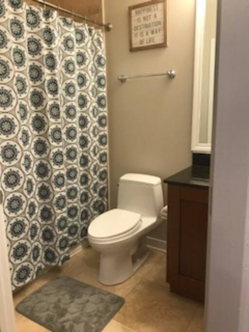 2nd Bathroom