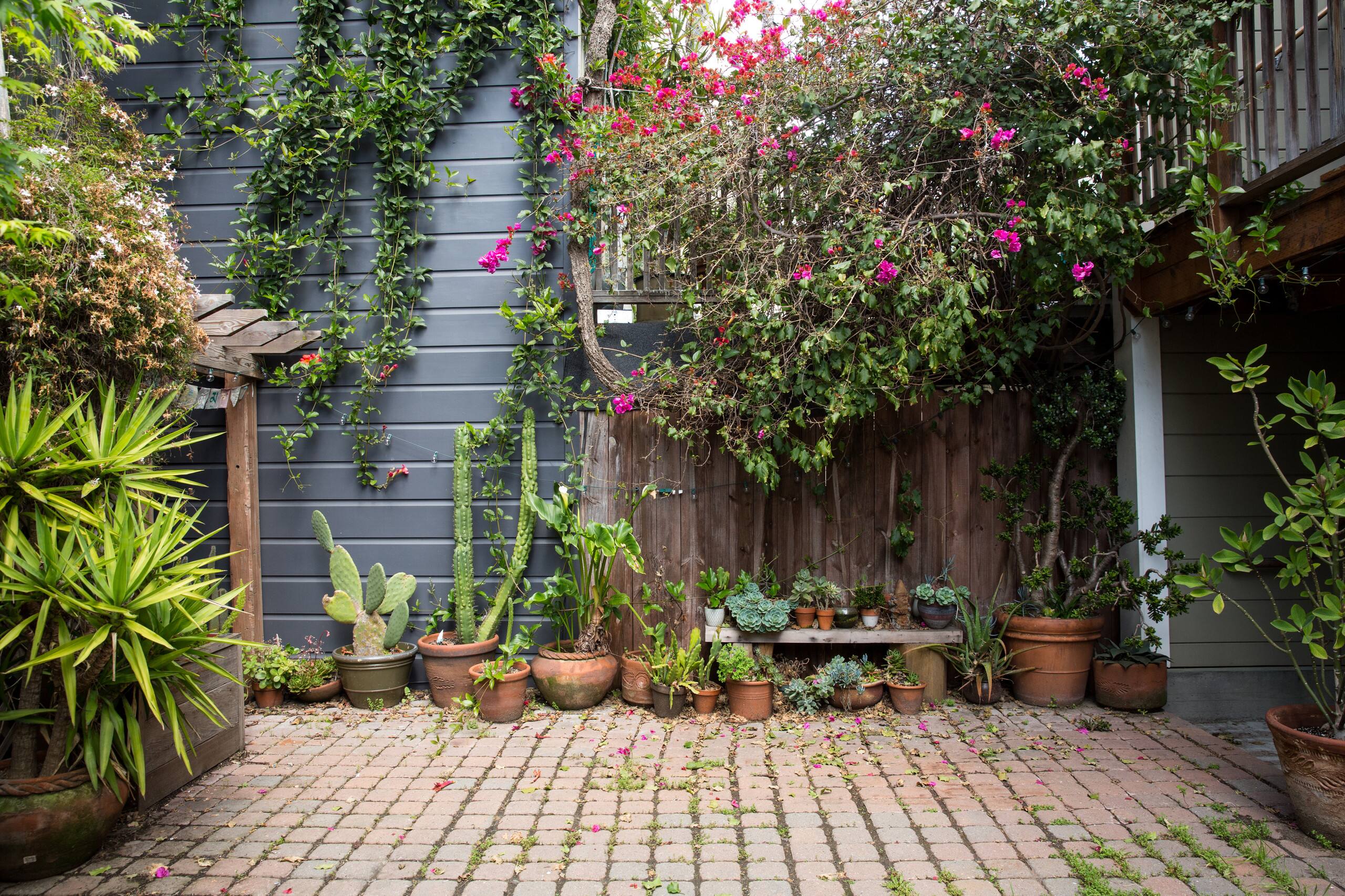 Home in San Francisco · ★4.99 · 3 bedrooms · 3 beds · 3 baths - Image 31