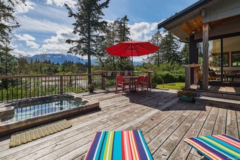 Sunny Shores Beach House, Fanny Bay