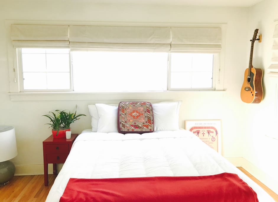 Queen bedroom