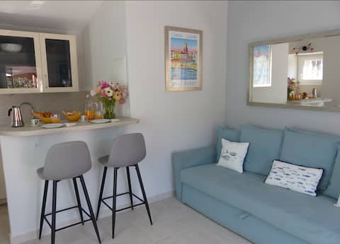 Top Airbnb: Charming little house in the entrance of Saint Tropez à Gassin