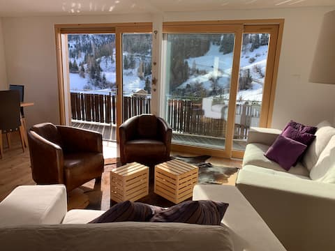 Tgesa Steilalva - small mountain village, great views