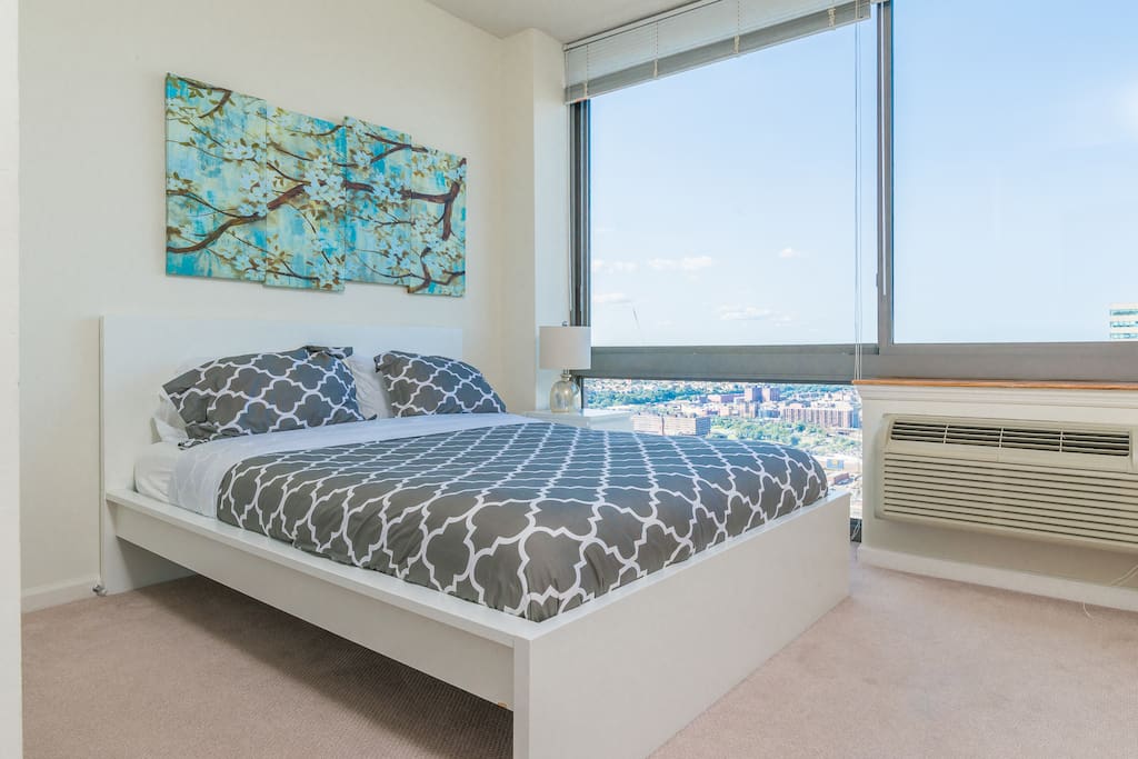 Bedroom with city view