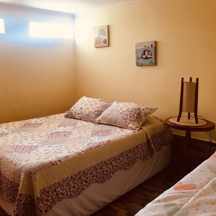 საძინებელი 1