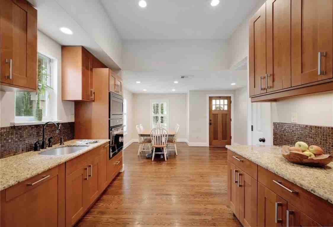 Modern quiet bedroom&bath mins Downtown&Domain
