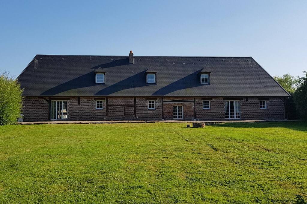 La maison côté jardin