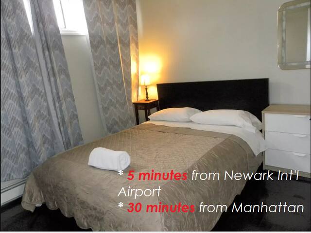 #3 Susana's place - Minutes from EWR/NYC