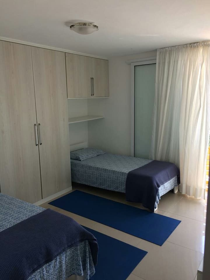 Dhomë gjumi 1