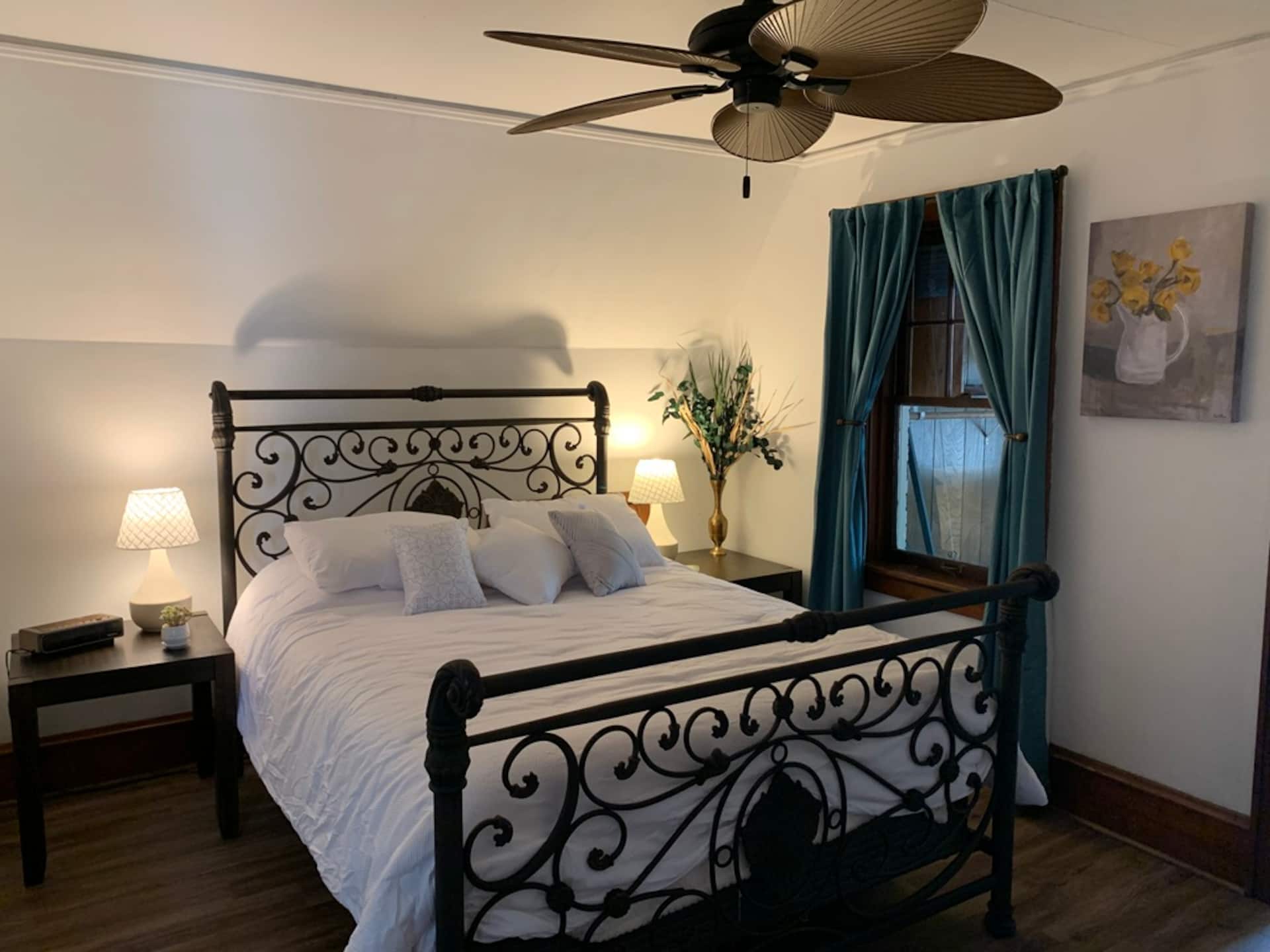 Nice 1 BR Apt, WIFI & Office, Near State Fair