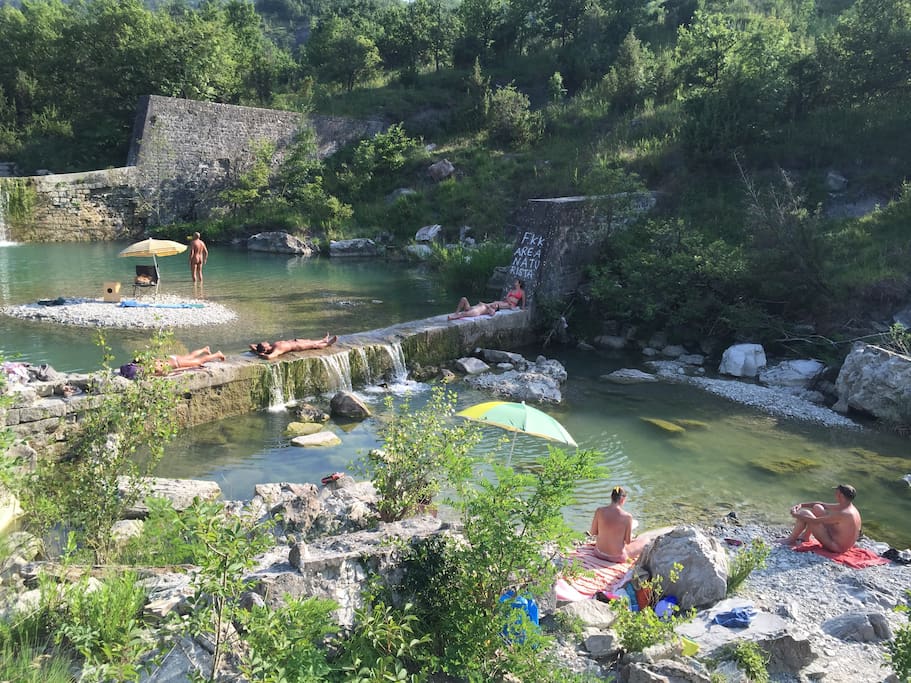 Sempre la spiaggia sul Sillaro, a circa 2 km