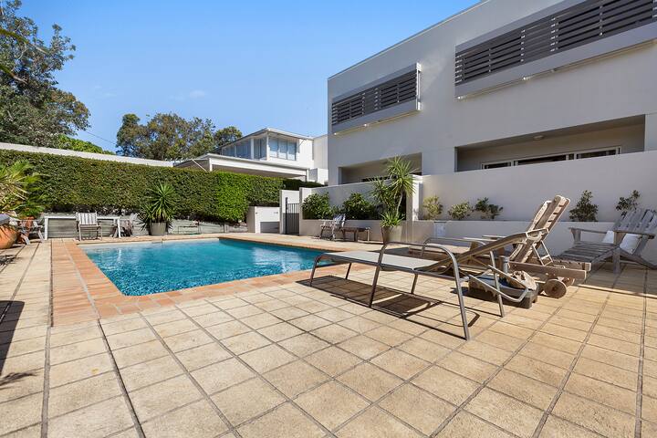 The Courtyards at Sunshine Beach gallery image 2