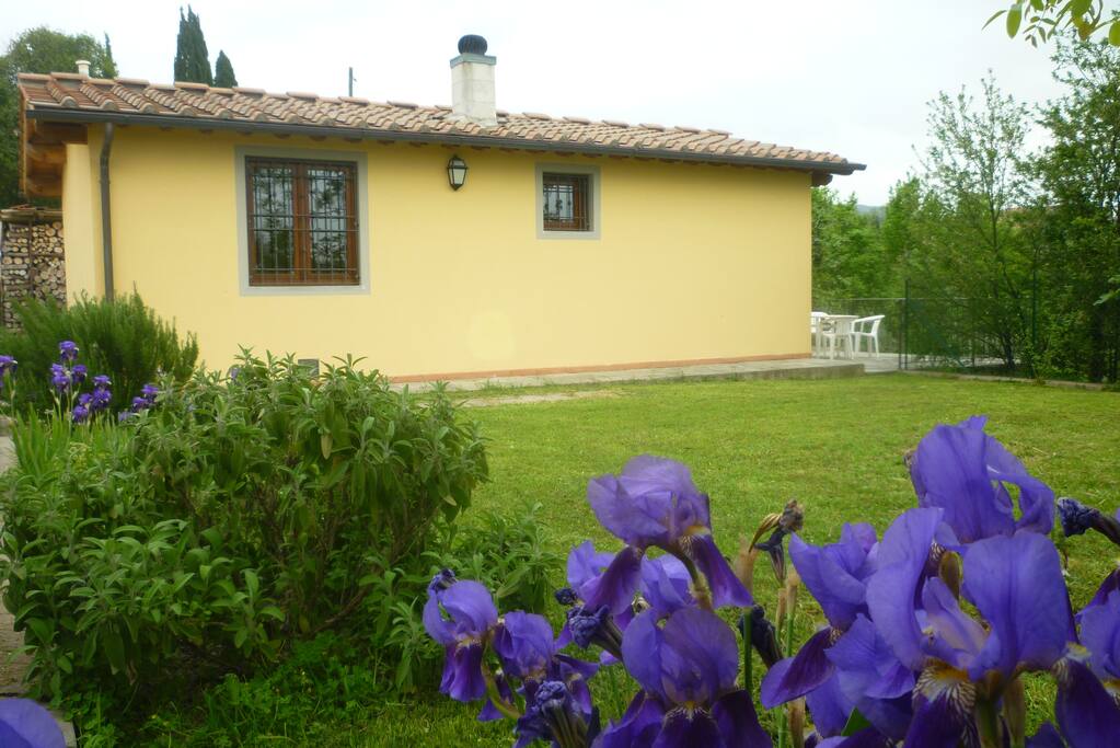 alloggio visto dal giardino
