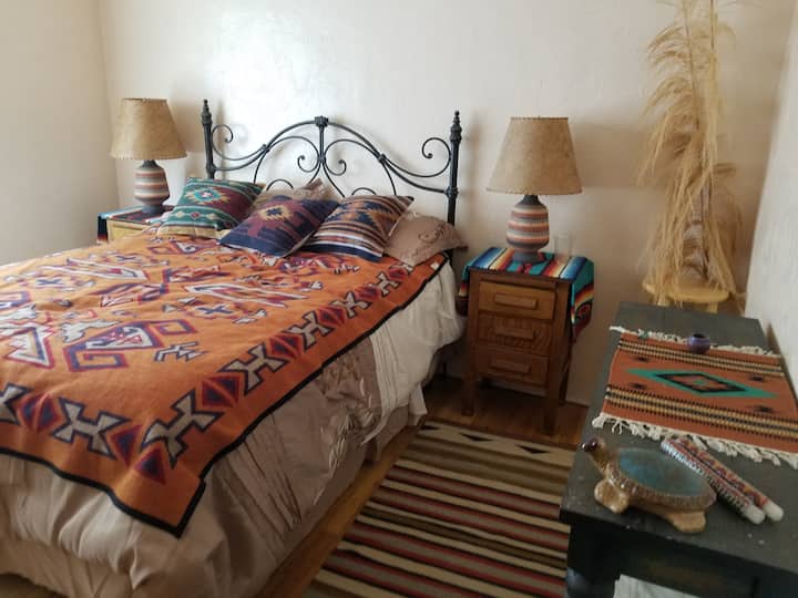 Dormitorio 2 con cama tamaño queen