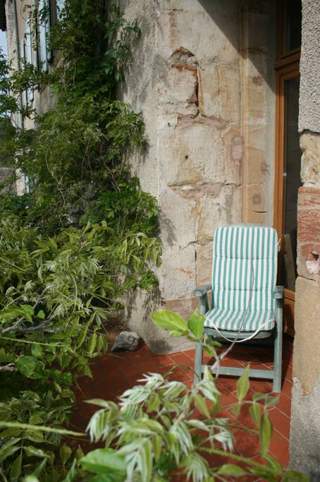 balcony