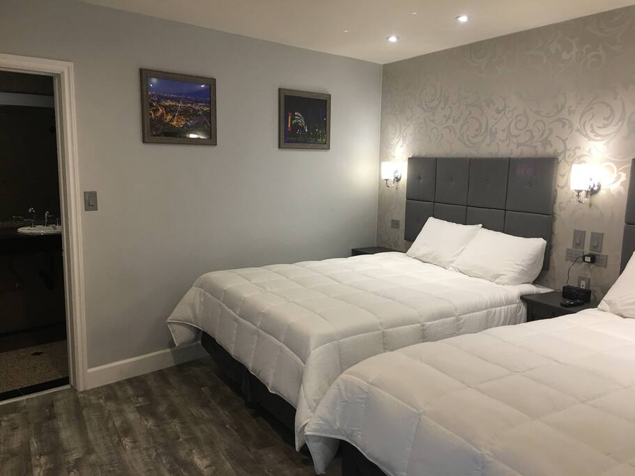 Queen Bed.