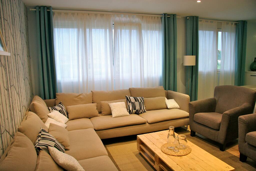 Salón-estar agradabilísimo.