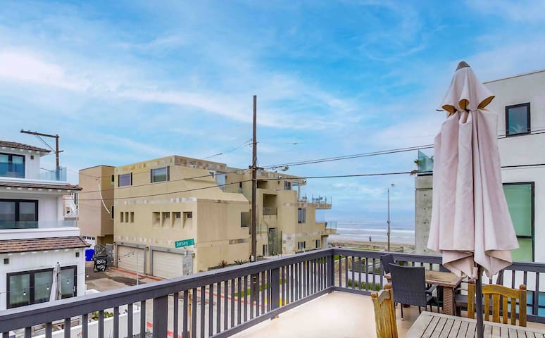 20% discounted!Location&View! One house from ocean