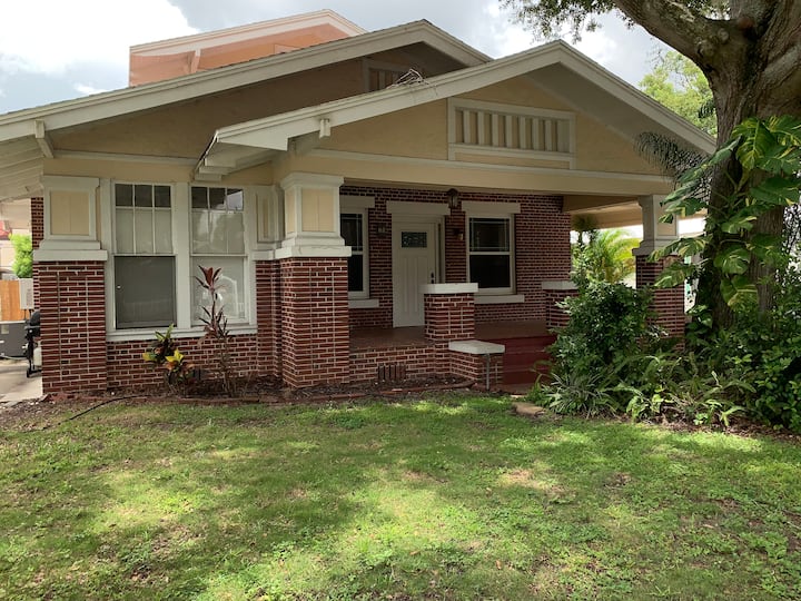 Bungalow Apt- Golf, Bike, Nature & Racing