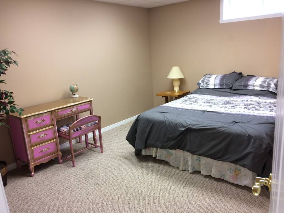 Basement queen bedroom