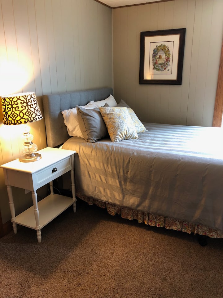 Spálňa 2 s manželskou posteľou