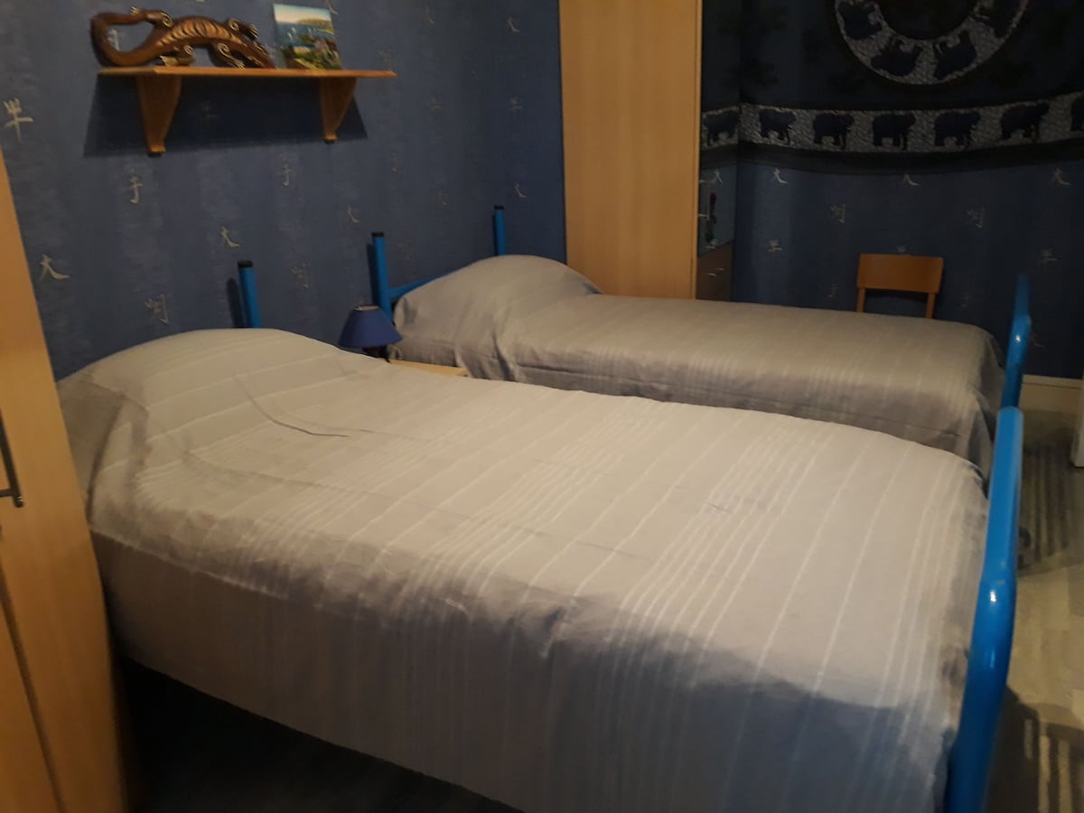 غرفة النوم 1