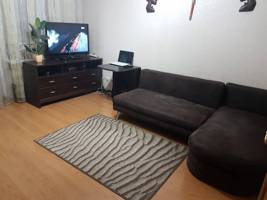 light on the remote control in this room(one click on\off)+++