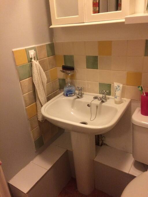 private ensuite bathroom